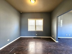 12026 S Union Ave, Unit 12026 S Union Ave in Chicago, IL - Building Photo - Building Photo