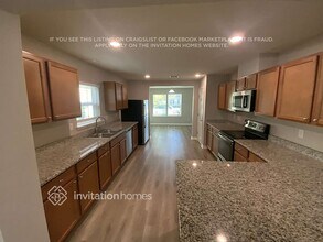 3946 Connecticut Ave in Orange Park, FL - Building Photo - Building Photo