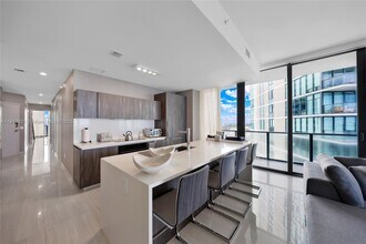 480 NE 31st St in Miami, FL - Building Photo - Building Photo