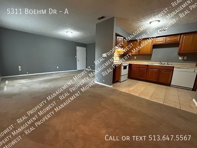 5311 Boehm Dr in Fairfield, OH - Building Photo - Building Photo