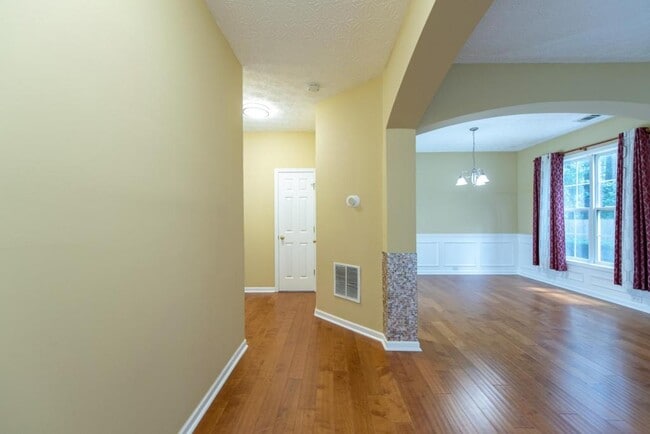 2227 Longmont Dr in Lawrenceville, GA - Building Photo - Building Photo