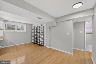 420 16th St SE in Washington, DC - Building Photo - Building Photo