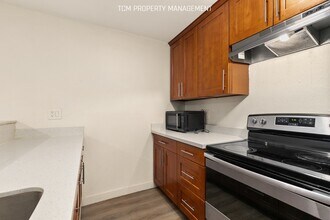 31003 14th Ave S, Unit G03 in Federal Way, WA - Building Photo - Building Photo