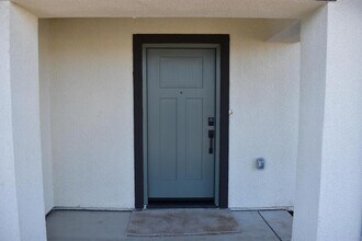 1316 Eagle St in Merced, CA - Building Photo - Building Photo