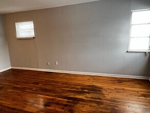 2769 Allegheny Ave in Columbus, OH - Building Photo - Building Photo