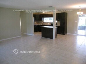 940 SE 5th St in Deerfield Beach, FL - Foto de edificio - Building Photo