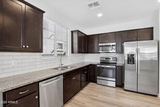 1218 W Sparrow Dr in Queen Creek, AZ - Building Photo - Building Photo