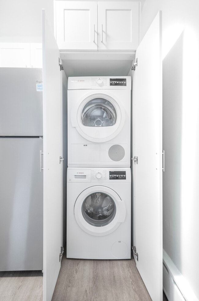 Corktown Crossing I in Hamilton, ON - Building Photo - Building Photo