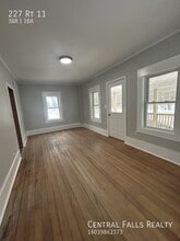 227 NH-11 in Farmington, NH - Building Photo - Building Photo