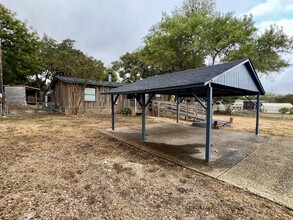 11948 Grapevine St in San Antonio, TX - Building Photo - Building Photo