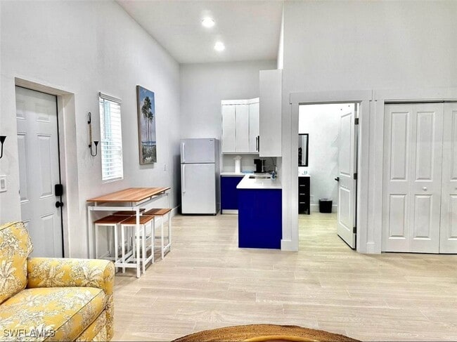 property at 2881 Santa Barbara Blvd