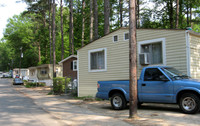 Double E Mobile Home Ranch in Riverdale, GA - Building Photo - Building Photo