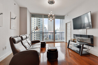 1080 Peachtree St NE, Unit 1415Furnished in Atlanta, GA - Foto de edificio - Building Photo