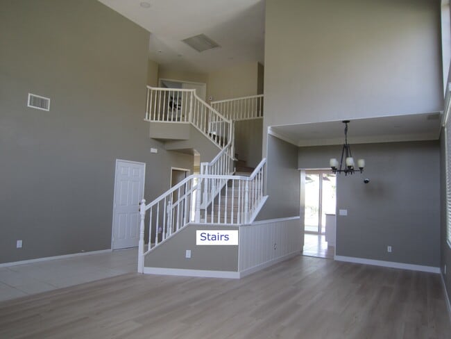 1181 Kestrel Cir in Corona, CA - Building Photo - Building Photo