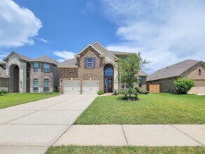 2611 Yaletzi Ln in League City, TX - Building Photo - Building Photo