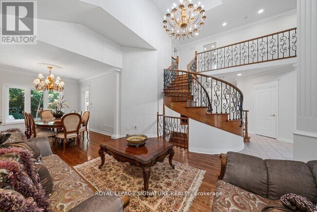 property at 95 Shaftsbury Ave
