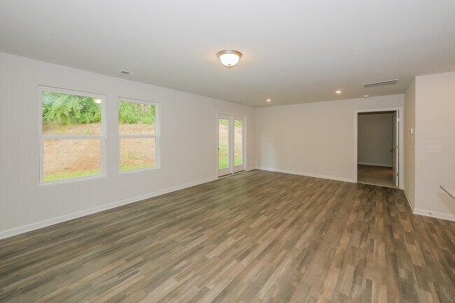 118 Duck Walk Wy in Hogansville, GA - Building Photo - Building Photo