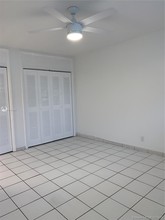 2612 Johnson St-Unit -2 in Hollywood, FL - Building Photo - Building Photo