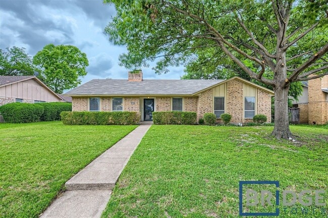 property at 306 Trailridge Dr