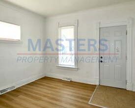 225 Palmer St in Toledo, OH - Building Photo - Building Photo