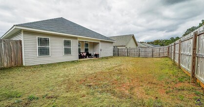 181 Red Tail Cir in Byron, GA - Building Photo - Building Photo