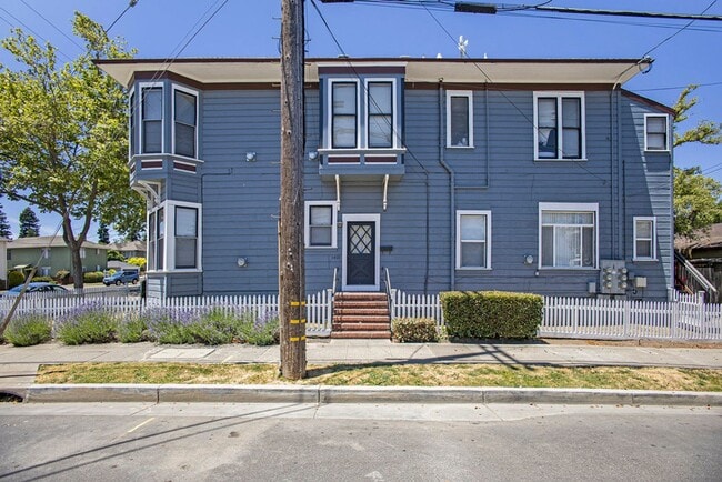 property at 1401 Sherman St