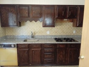 20651-20653 S Lake Shore in Euclid, OH - Building Photo - Building Photo