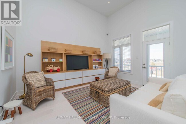 106 Hackamore Cres in Ottawa, ON - Building Photo - Building Photo