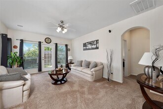 11003 Paterno Dr in Houston, TX - Building Photo - Building Photo