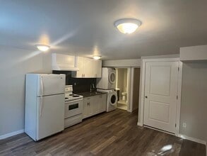 1501 Stayte Rd in White Rock, BC - Building Photo - Building Photo