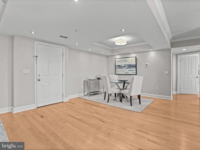 1220 N Fillmore St in Arlington, VA - Building Photo - Building Photo