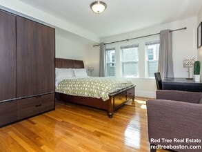 33 Pershing Rd, Unit 2 in Boston, MA - Building Photo - Building Photo