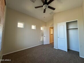 2311 W Hunter Ct in Phoenix, AZ - Building Photo - Building Photo