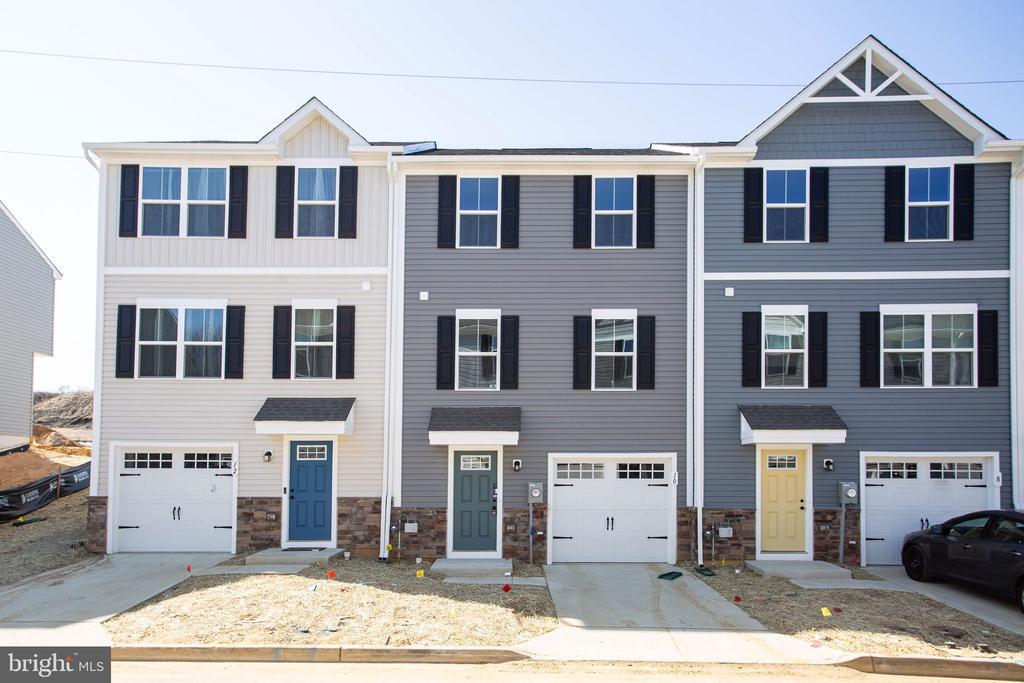 10 Fieldcrest Aly Aly in Blackwood, NJ - Foto de edificio