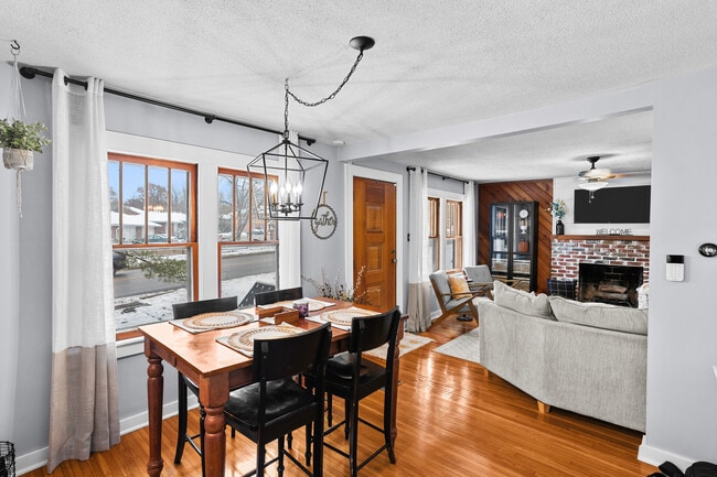 1120 W Broadway, Unit #1 in Columbia, MO - Building Photo - Building Photo