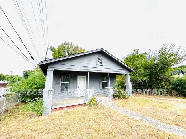 property at 2001 Portland St