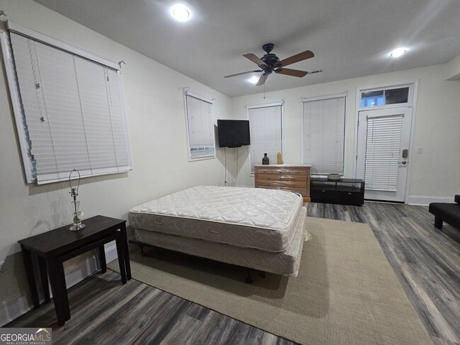 194 Centennial Way in Atlanta, GA - Building Photo - Building Photo