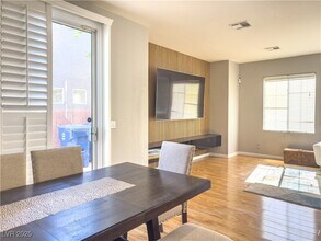 3610 Pinnate Dr in Las Vegas, NV - Foto de edificio - Building Photo