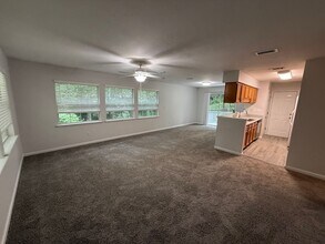249 Starmount Dr in Tallahassee, FL - Building Photo - Building Photo