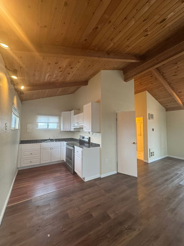 5116 Sandmound Blvd in Oakley, CA - Foto de edificio - Building Photo