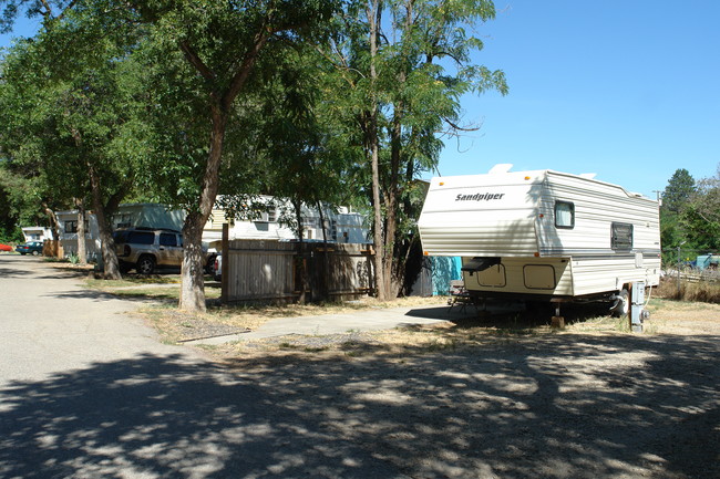 Old Timers MHP in Boise, ID - Building Photo - Building Photo