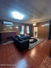 1143 River Rd in Troy, NY - Building Photo - Building Photo