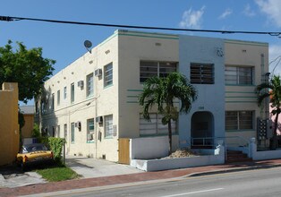 1322 SW 7th St in Miami, FL - Building Photo - Building Photo