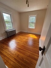 27 Edward St in Sparkill, NY - Building Photo - Building Photo
