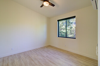 1221 East Emma Drive in Flagstaff, AZ - Building Photo - Building Photo