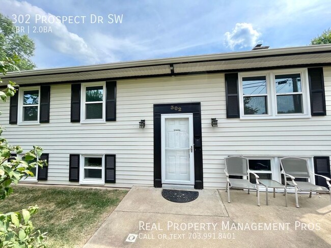 property at 302 Prospect Dr SW