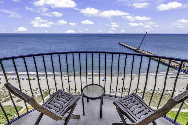 2500 N Ocean Blvd in Myrtle Beach, SC - Foto de edificio - Building Photo