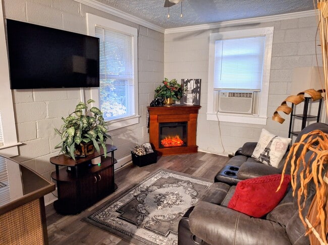 property at 4210 Deadwyler Dr