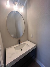 9916 Dusty Winds Ave in Las Vegas, NV - Building Photo - Building Photo