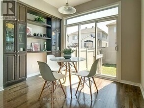 125 Hornchurch Ln in Ottawa, ON - Building Photo - Building Photo